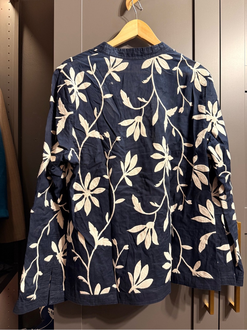 Talbots Navy Floral Embroidered V-Neck Tunic - Picture 2 of 3